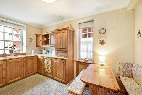 2 bedroom flat for sale, Admiral House, Willow Place, London, SW1P