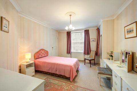 2 bedroom flat for sale, Admiral House, Willow Place, London, SW1P