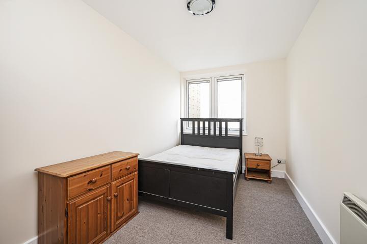 Chpk3320936 large-6-05 jpg