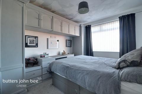 3 bedroom bungalow for sale, Arderne Avenue, Crewe