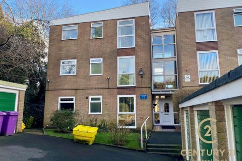 2 bedroom apartment to rent, Rockmount Close, Woolton, L25