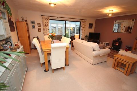 2 bedroom detached house for sale, Honeysuckle Lane, Poole, Dorset, BH17