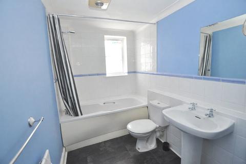 undefined, Kings Road, Shalford, Guildford, Surrey, GU4