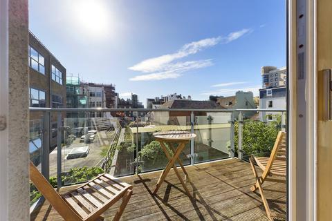 2 bedroom apartment to rent - Avalon, West Street, Brighton, BN1