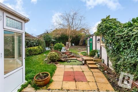 25 Walters Close, Chelmsford, CM2 8NU
