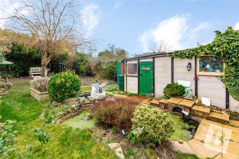 25 Walters Close, Chelmsford, CM2 8NU