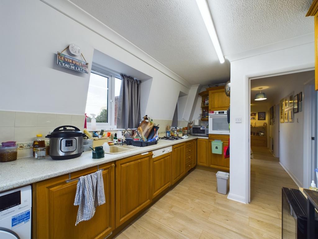Kitchen 2