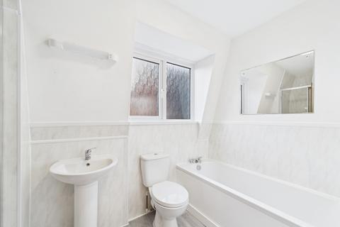 2 bedroom flat to rent, Rowe Court, St Georges Road, Cheltenham, GL50