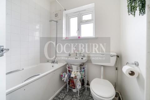 61 Lambarde Avenue, London, SE9 3HH
