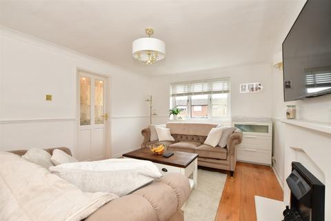 2 bedroom maisonette for sale, Weald Hall Lane, Thornwood, Epping, Essex