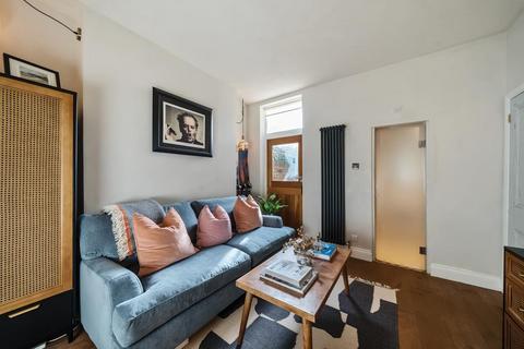 2 bedroom flat for sale - Priory Park Road,  London,  NW6