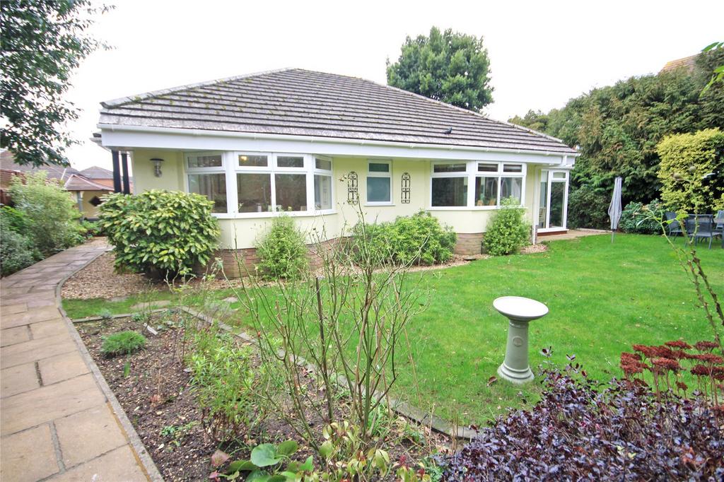 York Avenue, New Milton, Hampshire, BH25 2 bed bungalow for sale £510,000