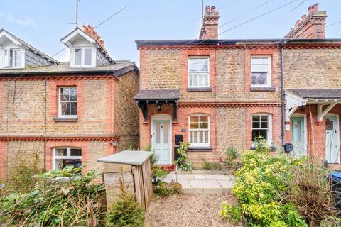 7 Eashing Lane, Godalming, GU7 2JZ