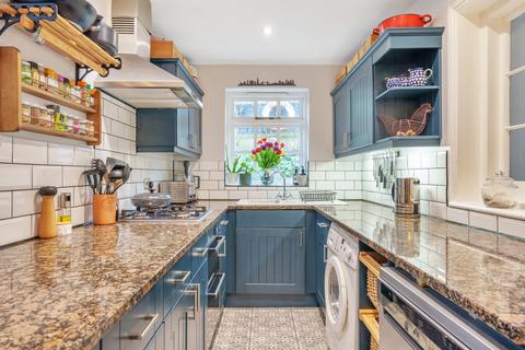 7 Eashing Lane, Godalming, GU7 2JZ