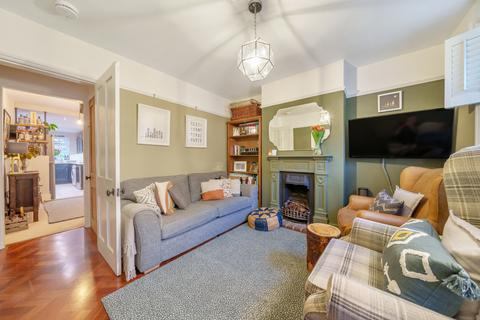 7 Eashing Lane, Godalming, GU7 2JZ