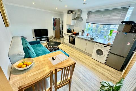 1 bedroom flat to rent - Leabridge Road, E10