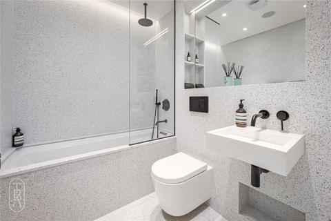 14 Voss Street, London, E2 6JE