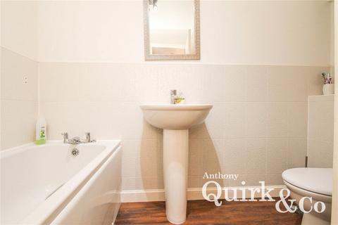 27 Military Close, Shoeburyness, Southend-on-sea, SS3 8EG