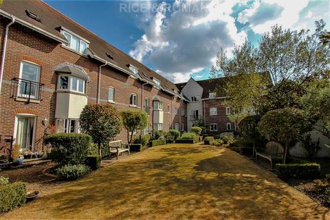 undefined, Bridge Street, Walton On Thames KT12