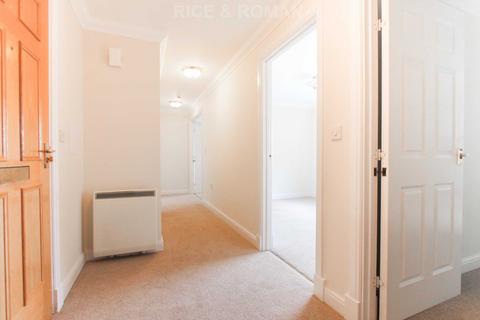 undefined, Bridge Street, Walton On Thames KT12