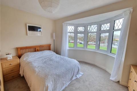 2 bedroom semi-detached house for sale, Spring Gardens, Chelsfield, Kent, BR6