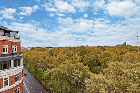 4 bedroom penthouse for sale, Park Street, London W1K