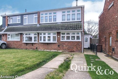62 Brampton Close, Corringham, Stanford-le-hope, SS17 7NR