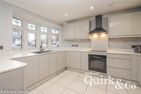 62 Brampton Close, Corringham, Stanford-le-hope, SS17 7NR