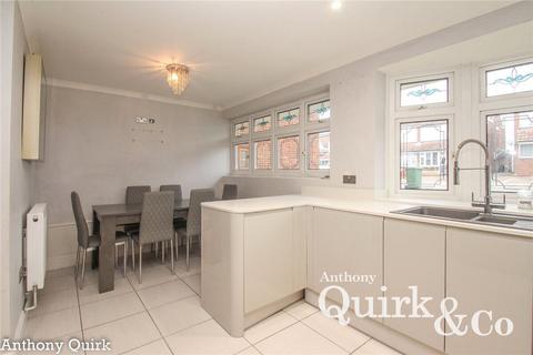 62 Brampton Close, Corringham, Stanford-le-hope, SS17 7NR