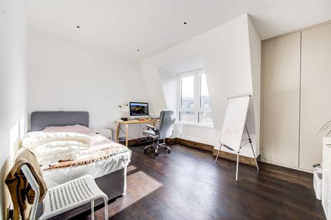3 bedroom flat to rent, Logan Place, Kensington, London, W8