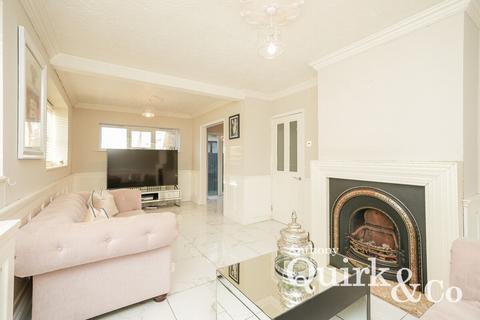 4 bedroom detached house for sale, St. Agnes Drive, Canvey Island, SS8