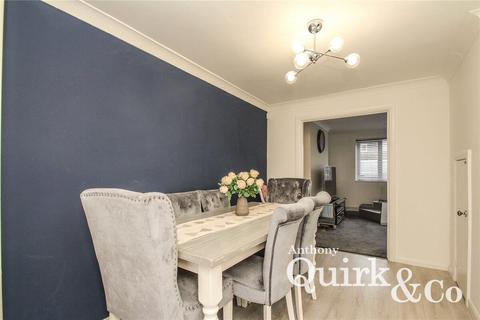 3 bedroom semi-detached house for sale, Little Gypps Road, Canvey Island, SS8