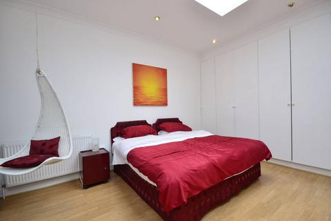 3 bedroom house for sale - Hermit Place, Kilburn, London, NW6