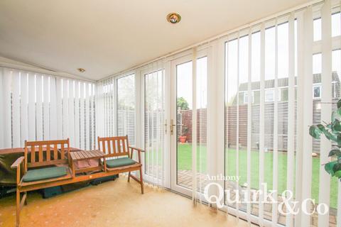 11a Belgrave Road, Eastwood, Leigh-on-sea, SS9 5HE