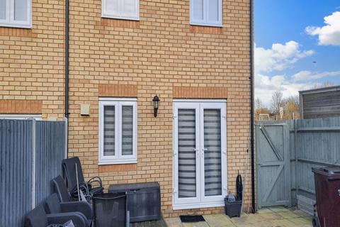 2 bedroom end of terrace house for sale, Sparrow Drive, Chattenden, Rochester, Kent
