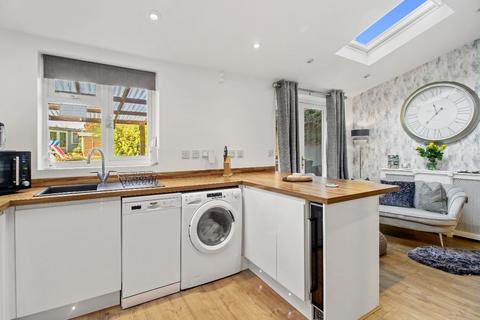190 Bromwich Road, Worcester, WR2 4BE