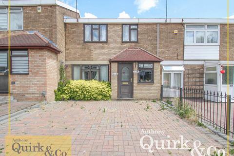 86 Ballards Walk, Basildon, SS15 5HP