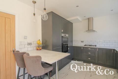 19 Arkwright Road, Tilbury, RM18 8XL