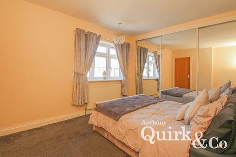 19 Arkwright Road, Tilbury, RM18 8XL