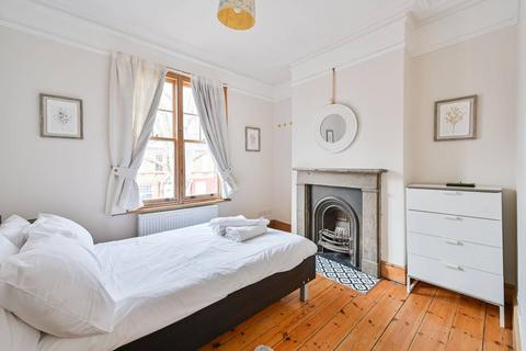 2 bedroom end of terrace house to rent, Morley Avenue, N22, Turnpike Lane, London, N22