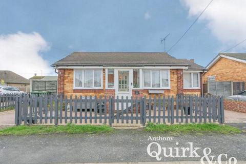 2 bedroom detached bungalow for sale, Station Road, Canvey Island, SS8