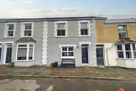 3 bedroom terraced house for sale, Station Row, Pontyrhyl, Bridgend, Bridgend County. CF32 8PJ