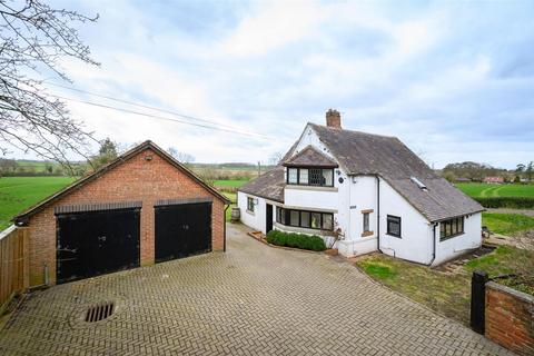 3 bedroom cottage for sale, Barston Lane, Barston, B92