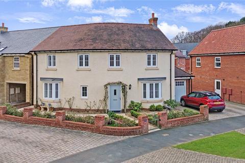 4 bedroom detached house for sale, Village Green View, Nunthorpe