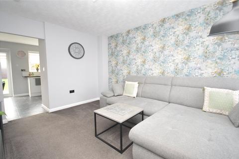 12 Badminton View, Leeds, LS10 4UT