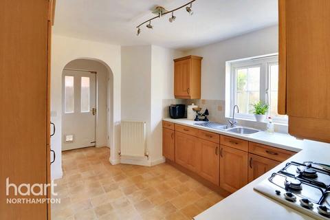 18 The Spinney, Grange Park, Northampton, NN4 5BT