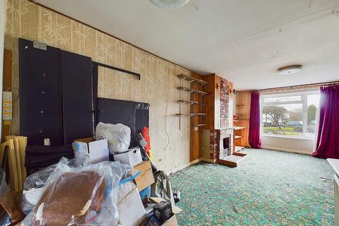 154 Mead Way, Bromley, BR2 9ET