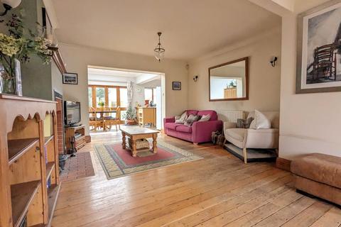 134 Brookehowse Road, London, SE6 3TW