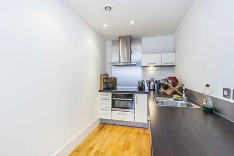 1 bedroom apartment for sale, Eaststand Apartments, London, N5