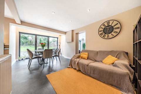 10 Chetwode, Overthorpe, Banbury, OX17 2AB